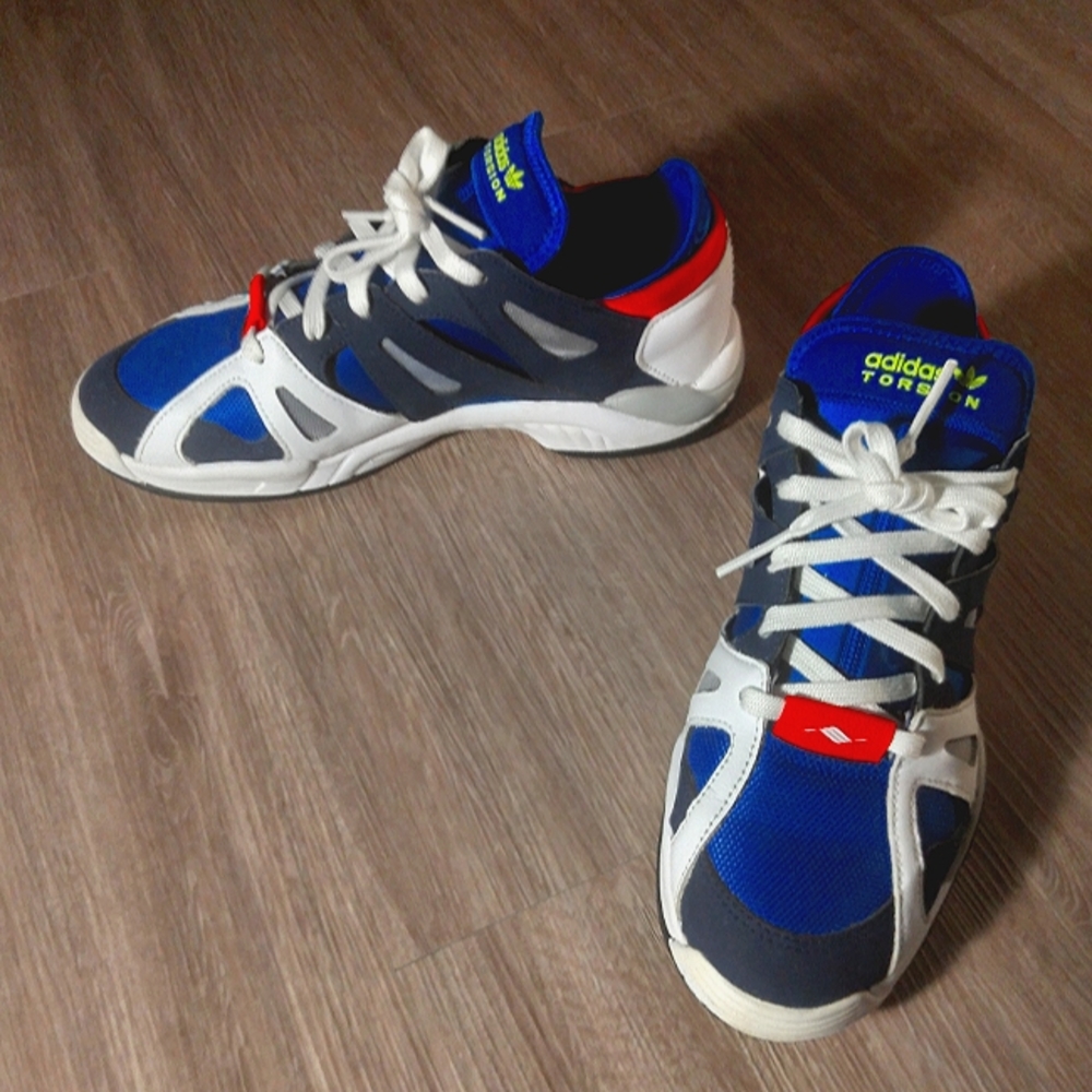 adidas originals dimension lo